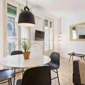 Ola Living Santa Anna , Barcelona Espanha